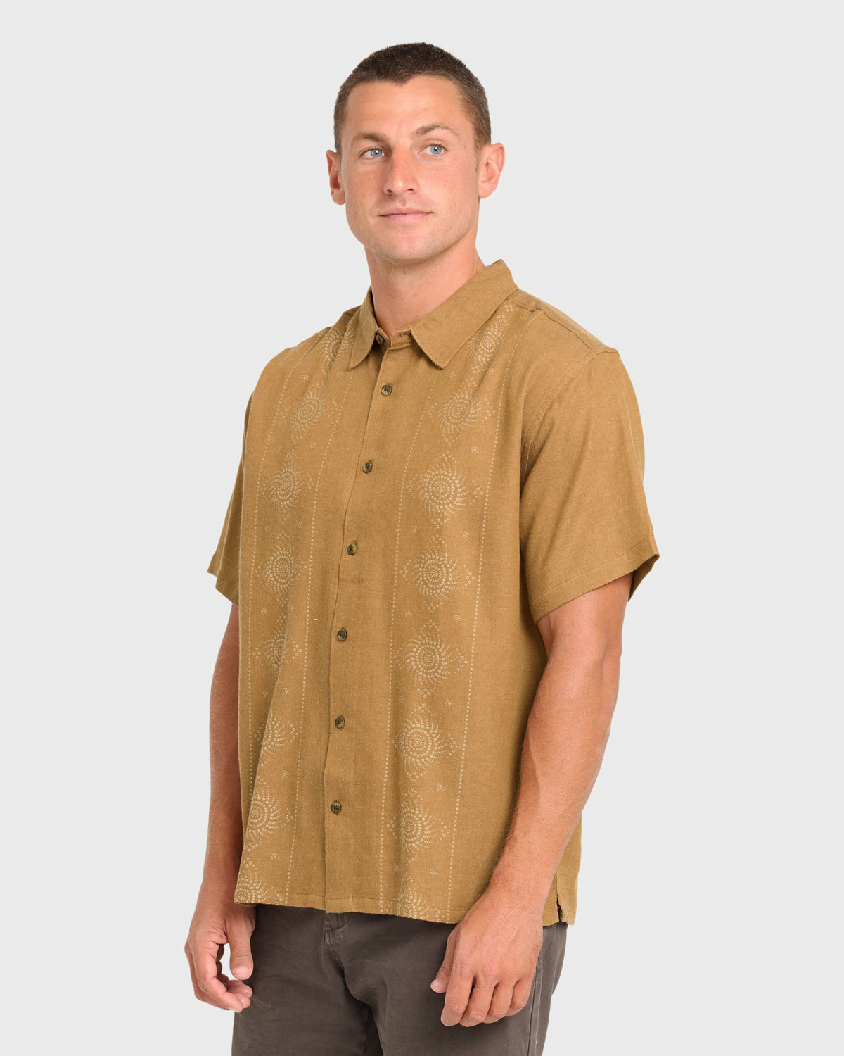 Billabong Men's Cordoba Short Sleeve Cotton Shirt - Rubber