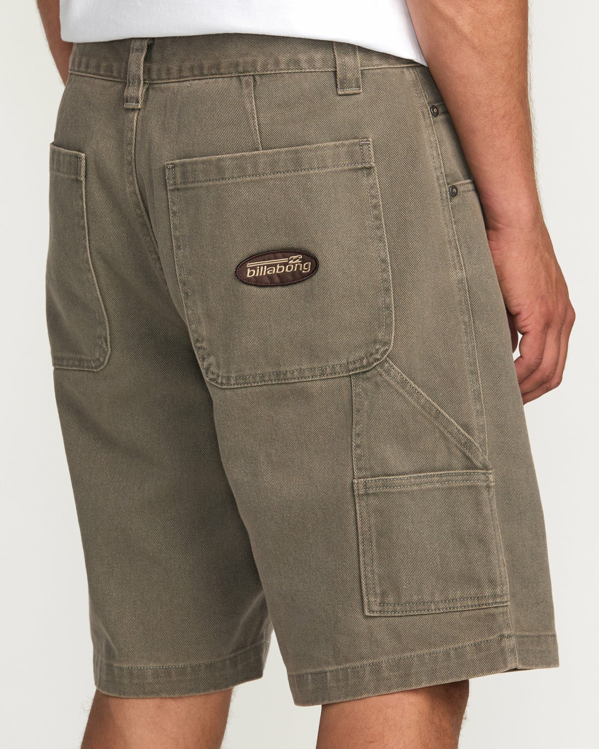 Billabong Men's Bad Dog 21\" Workwear Shorts - Brown