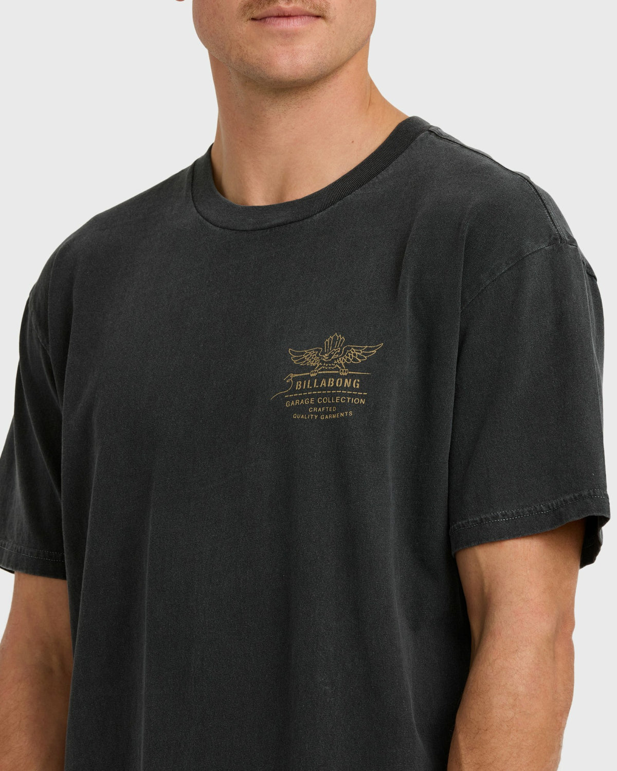 Billabong Men's Wingspan Garage Regular Short Sleeve T-Shirt - Washed Black