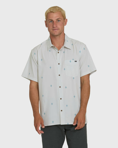 Billabong Men's A\/Div Surftrek Perforated Short Sleeve Woven Shirt - Oatmeal
