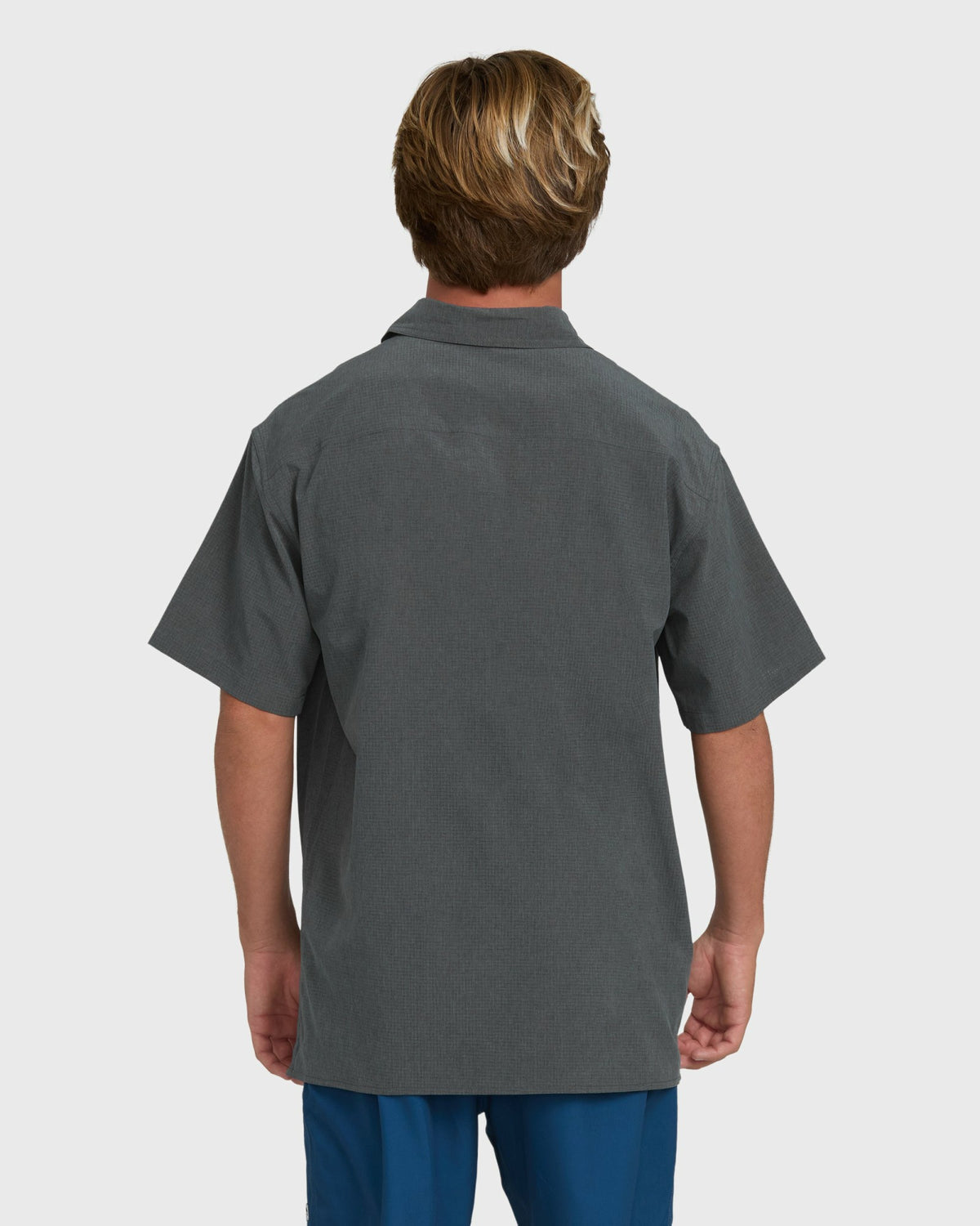 Billabong Men's A\/Div Surftrek Perforated Short Sleeve Woven Shirt - Carbon