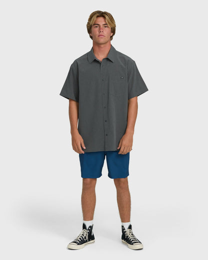 Billabong Men's A\/Div Surftrek Perforated Short Sleeve Woven Shirt - Carbon