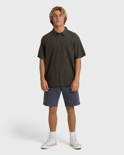 Billabong Men's Victoria Short Sleeve Shirt - Graystone