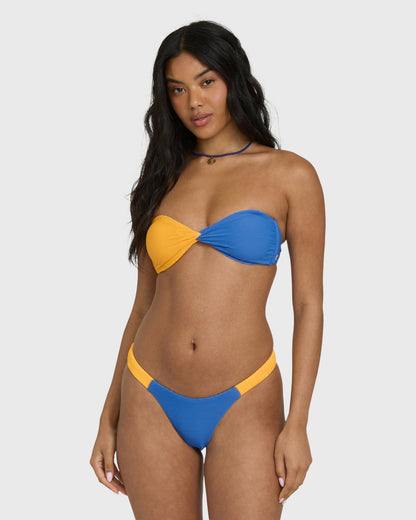 Billabong Women's Tanlines Twist Bandeau Bikini Top - True Blue