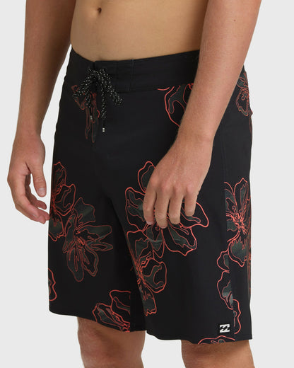 Billabong Men's Sundays Pro 19\" Boardshorts - Black Multi - Black