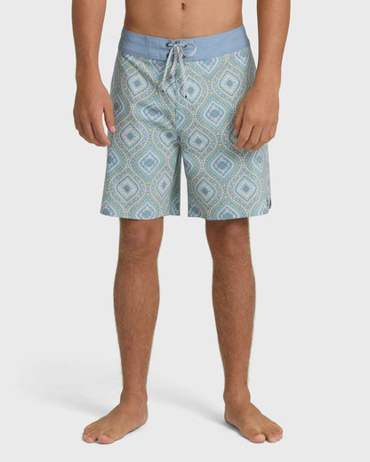 Billabong Men's Good Times Pro 18\" Boardshorts - Fog Gray Multi - Fog Gray