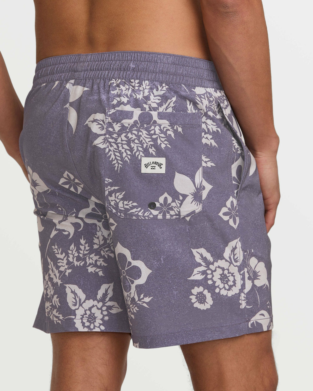 Billabong Men's Good Times Layback 16\" Trunks - Light Purple