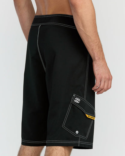Billabong Men's Bracket Pro 21\" Boardshorts - Black