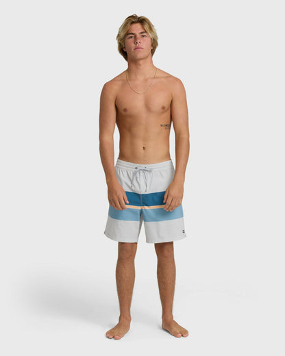 Billabong Men's Good Times Layback 16\" Trunks - Silver