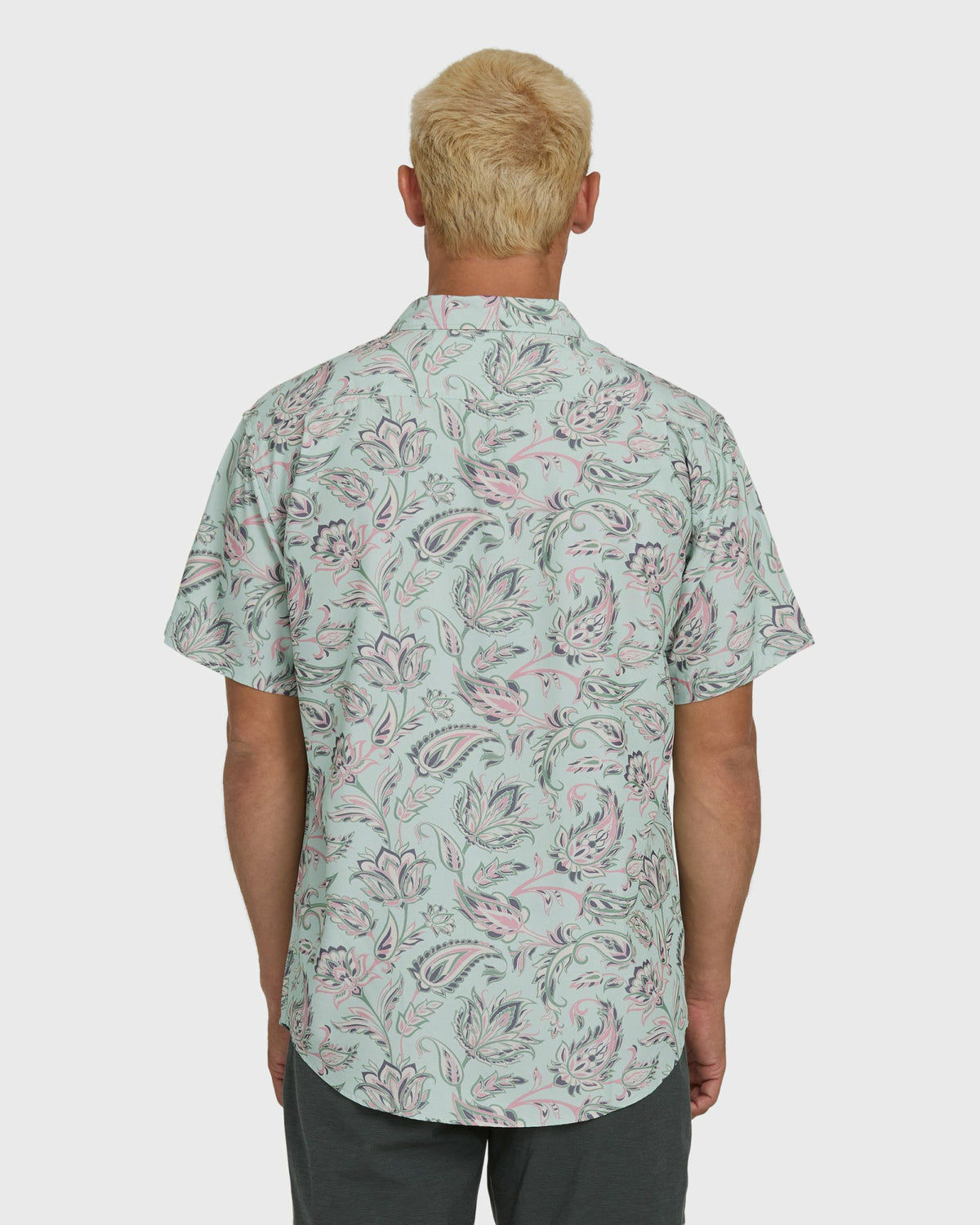 Billabong Men's Sundays Lounge Short Sleeve Woven Shirt - Mist Green