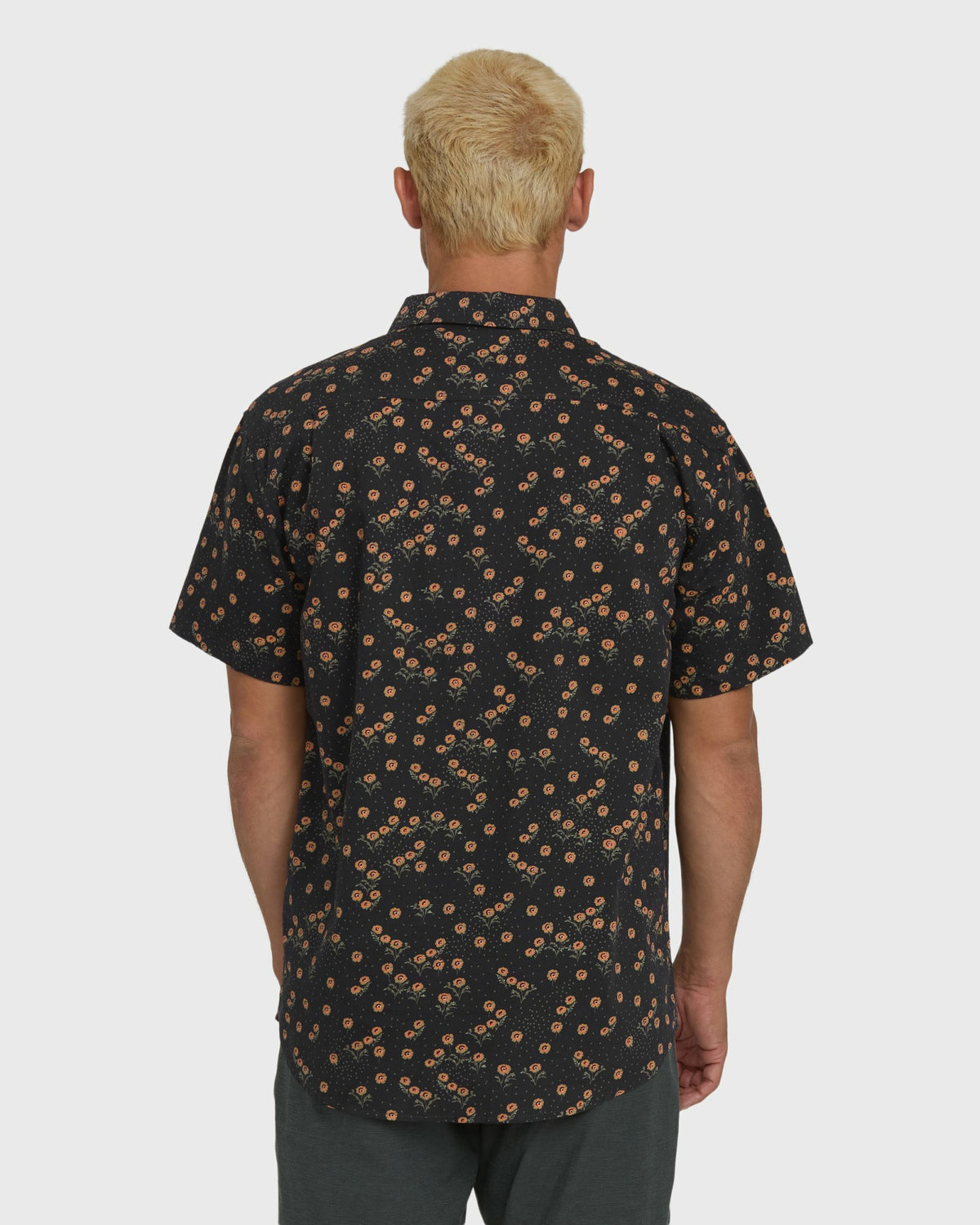 Billabong Men's Sundays Mini Short Sleeve Woven Shirt - Black