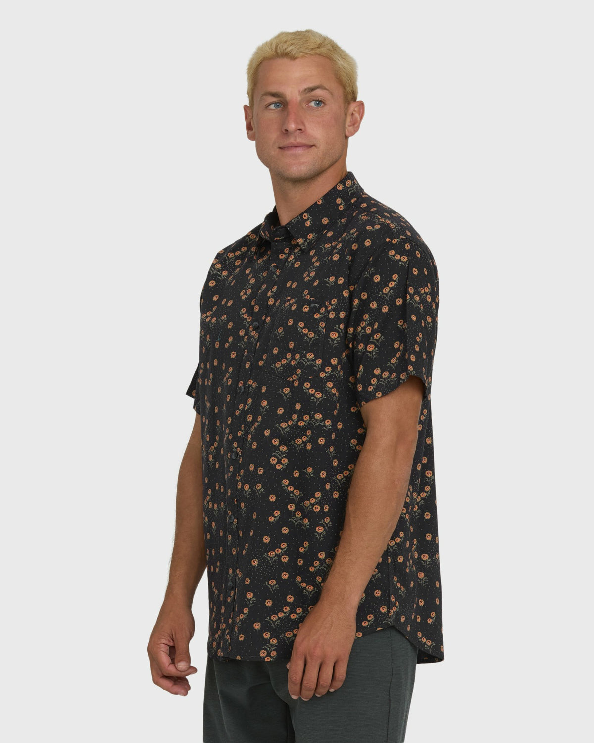 Billabong Men's Sundays Mini Short Sleeve Woven Shirt - Black