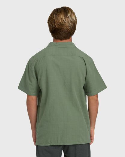 Billabong Men's Victoria Vacay Short Sleeve Woven Shirt - Granite Green