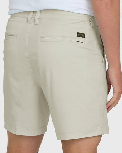 Billabong Men's Crossfire Submersible 17\" Hybrid Shorts - Oatmeal