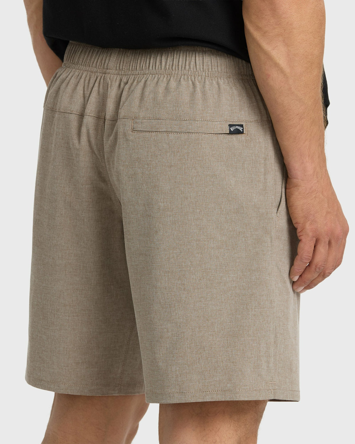 Billabong Men's Crossfire Submersible 18\" Hybrid Shorts - Khaki