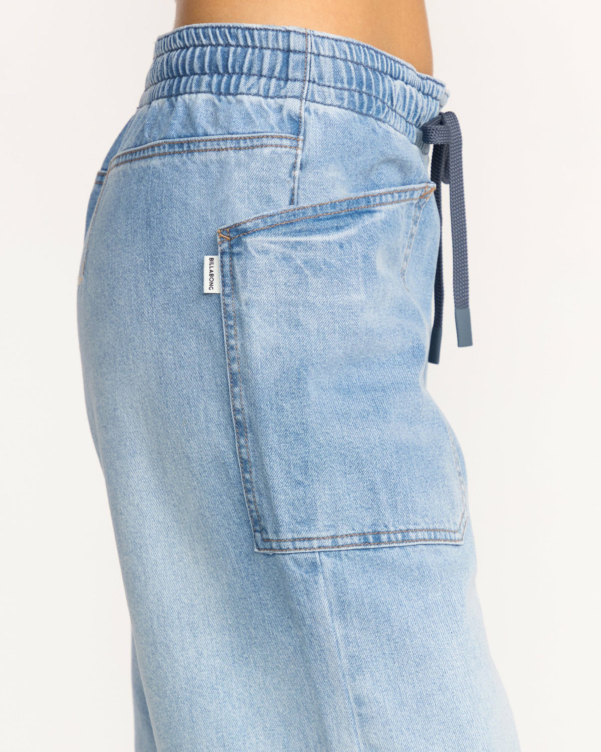 Billabong Women's Zonte Elastic Waist Jeans - Shaded Wash