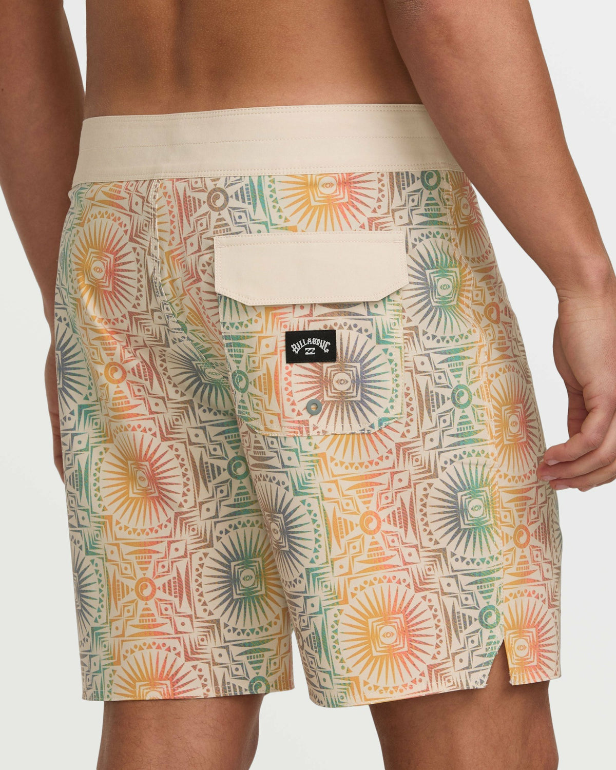 Billabong Men's Good Times Pro Performance 18\" Boardshorts - Desert Sand