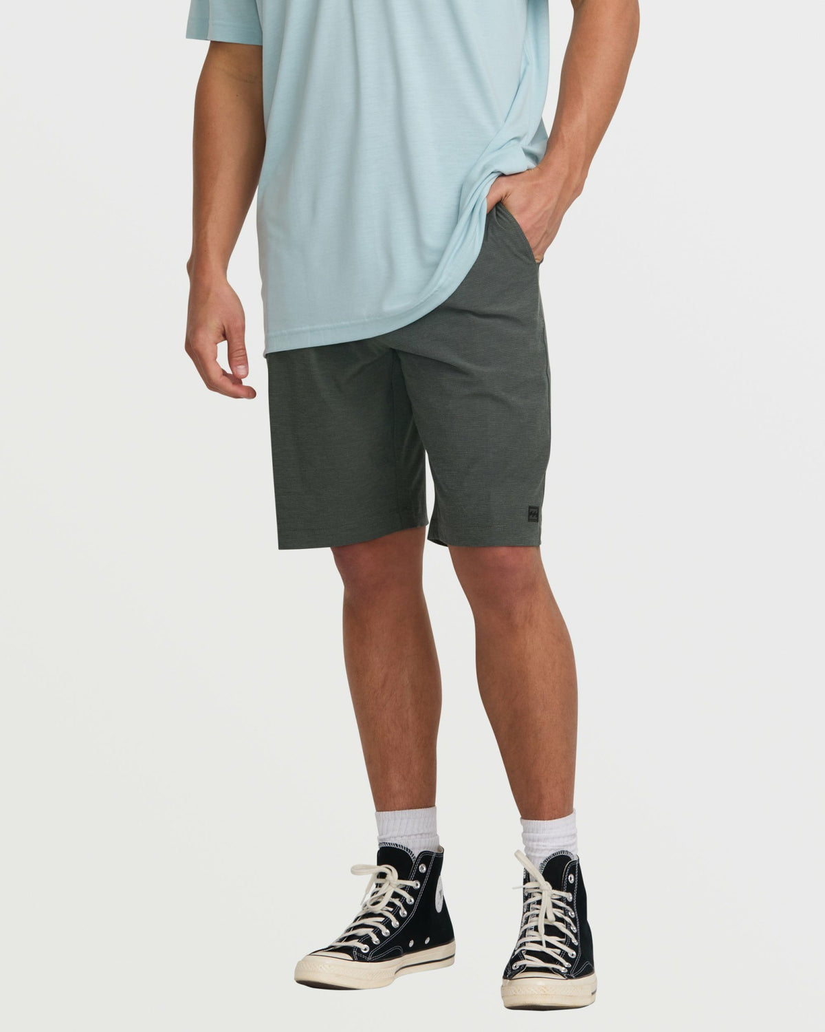 Billabong Men's Crossfire Submersible 21\" Hybrid Shorts - Asphalt