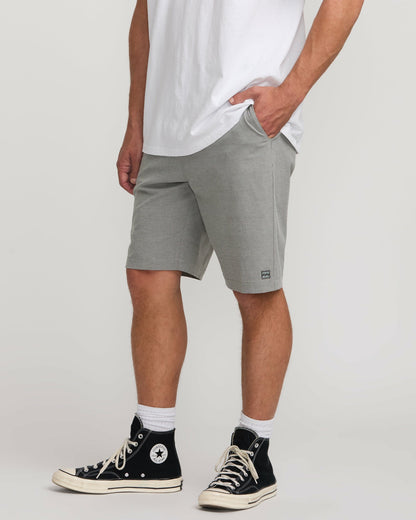 Billabong Men's Crossfire Submersible 21\" Hybrid Shorts - Gray