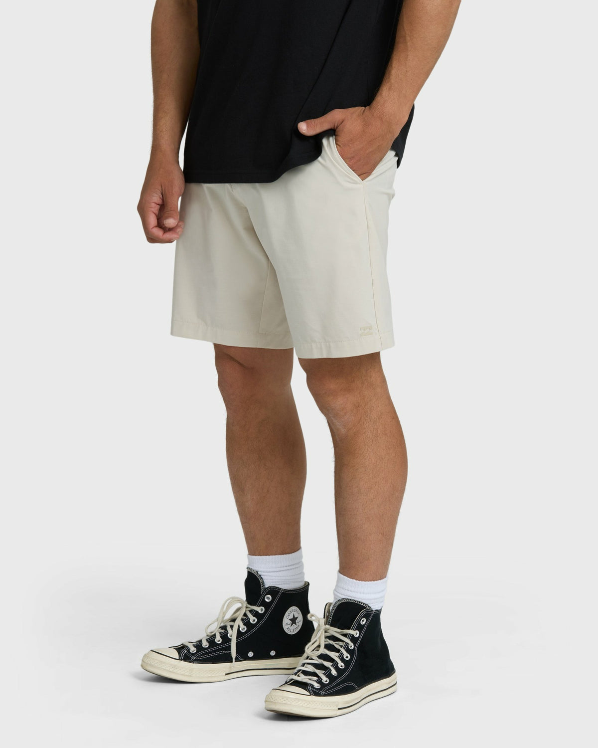 Billabong Men's Primary Submersible 18\" Hybrid Shorts - Oatmeal