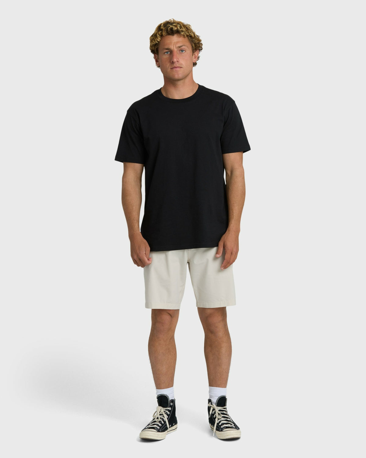 Billabong Men's Primary Submersible 18\" Hybrid Shorts - Oatmeal
