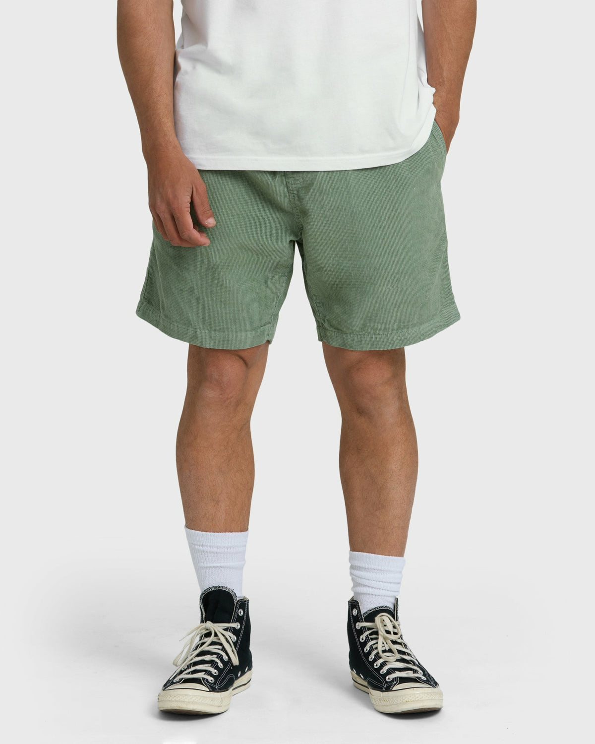 Billabong Men's Larry Layback 19\" Cord Shorts - Moss