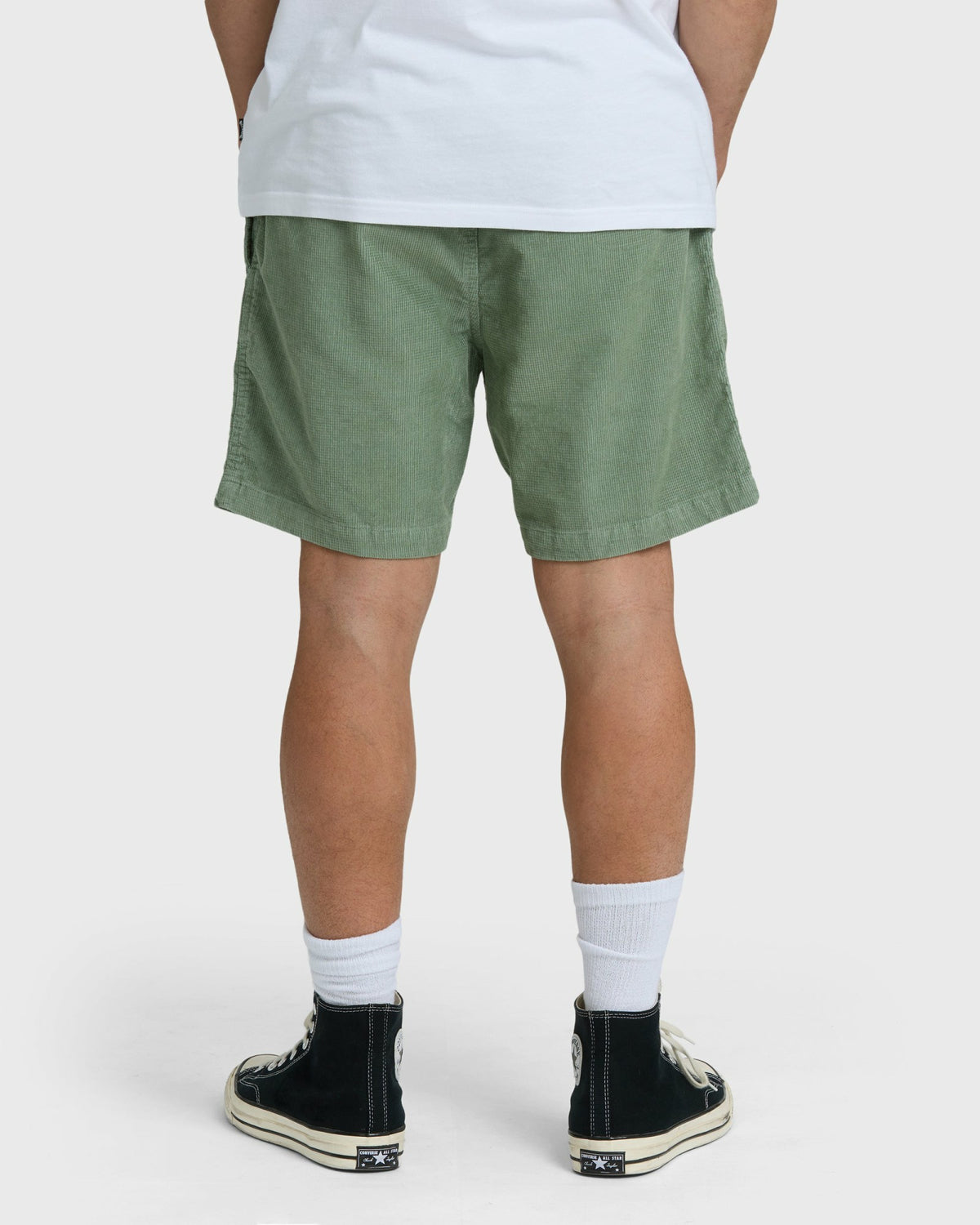 Billabong Men's Larry Layback 19\" Cord Shorts - Moss