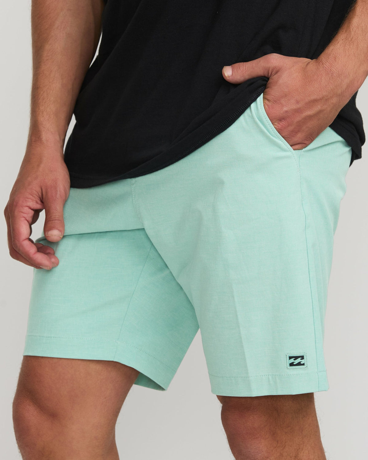 Billabong Men's Crossfire Submersible 19\" Hybrid Shorts - Bermuda