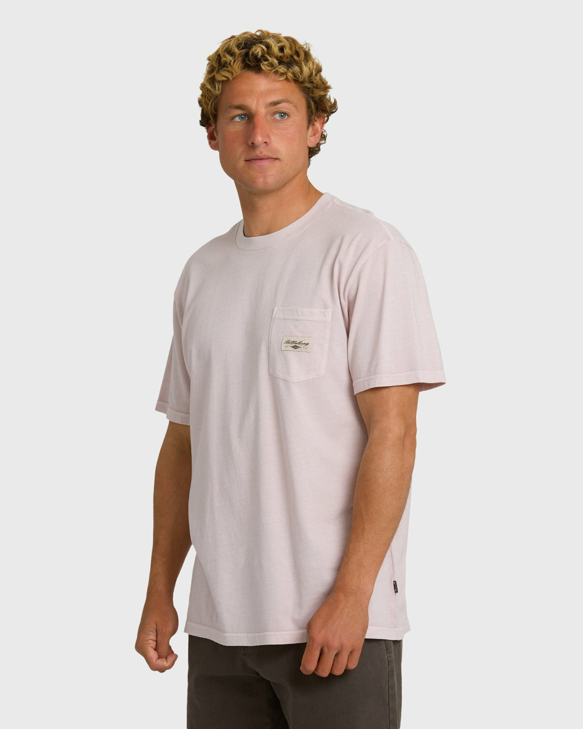 Billabong Men's Essential Pocket Wave Washed Premium Short Sleeve T-Shirt - Dusty Purple