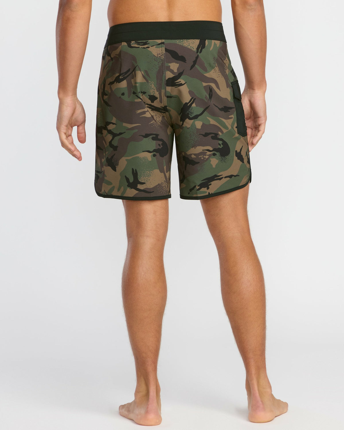Billabong Men's 73 Pro Hi 17.5\" Boardshorts - Camo