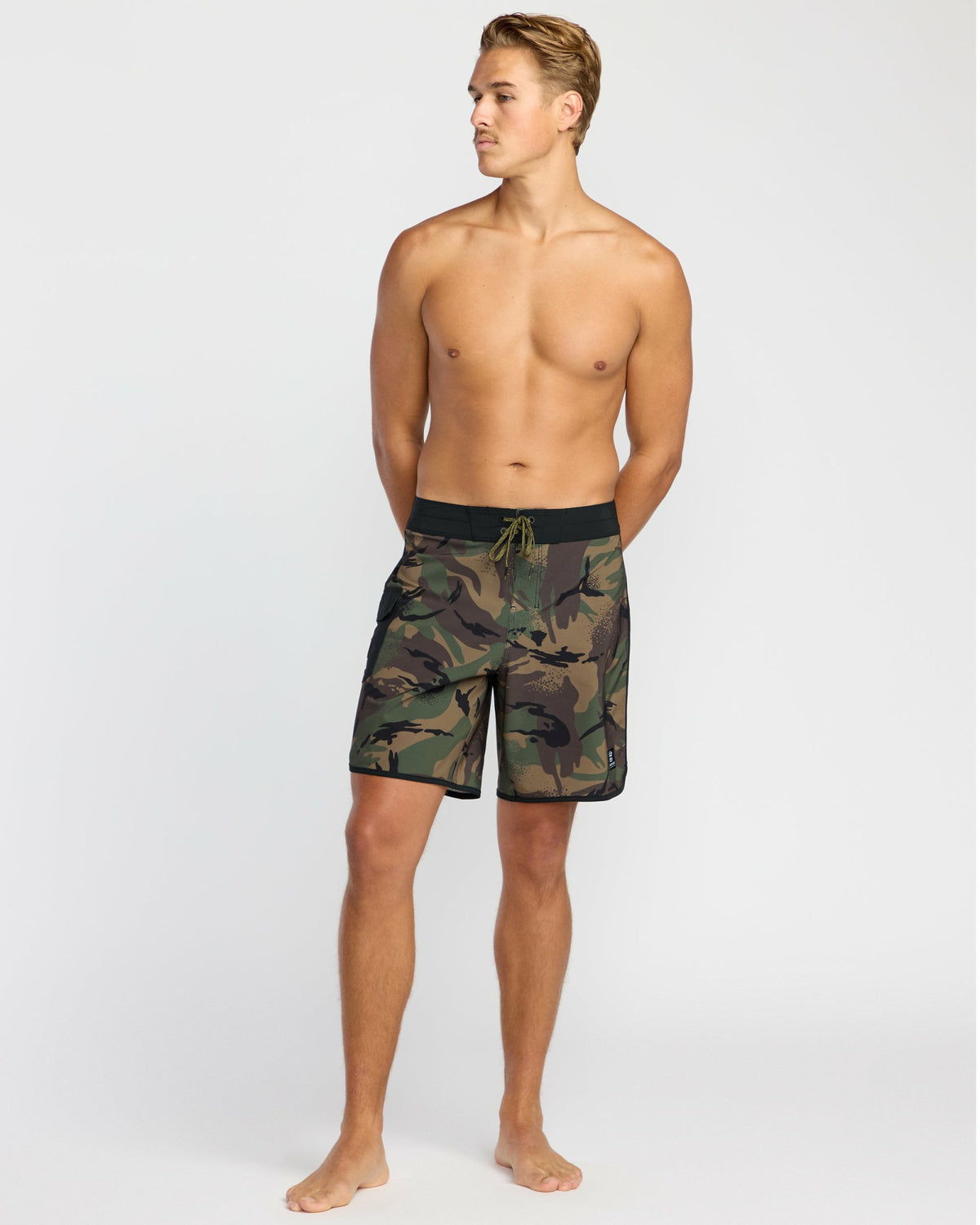 Billabong Men's 73 Pro Hi 17.5\" Boardshorts - Camo