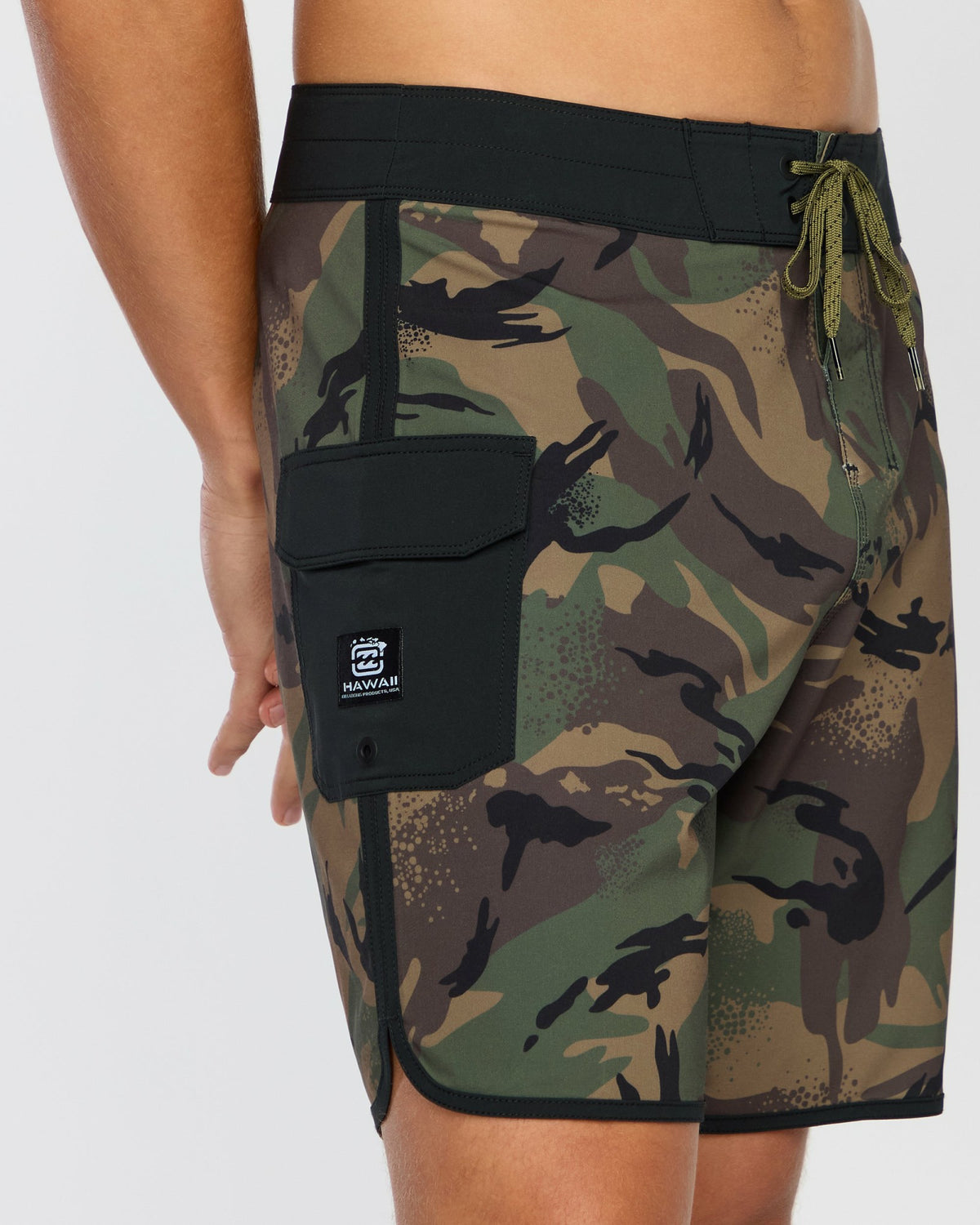 Billabong Men's 73 Pro Hi 17.5\" Boardshorts - Camo