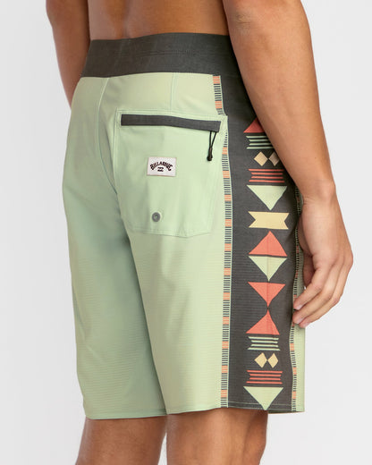 Billabong Men's Sundays Airlite 19\" Boardshorts - Green Ash