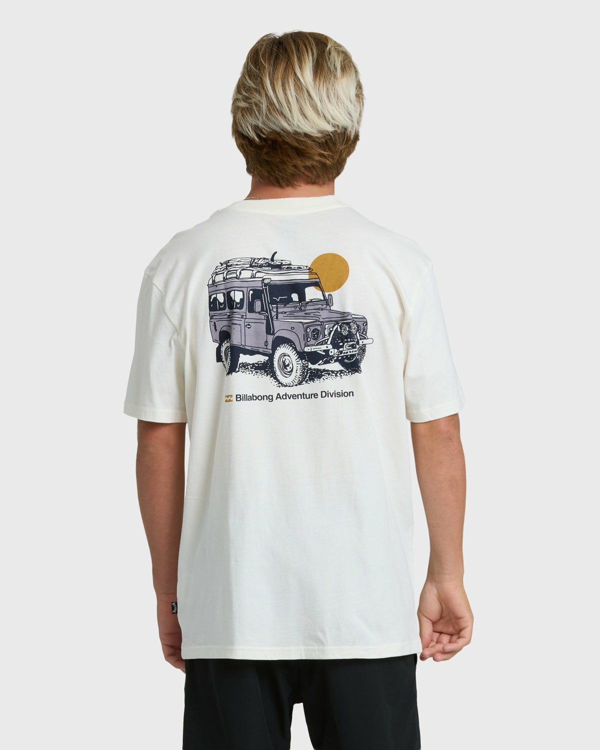 Billabong Men's Make Tracks Adiv Premium Short Sleeve T-Shirt - Off White