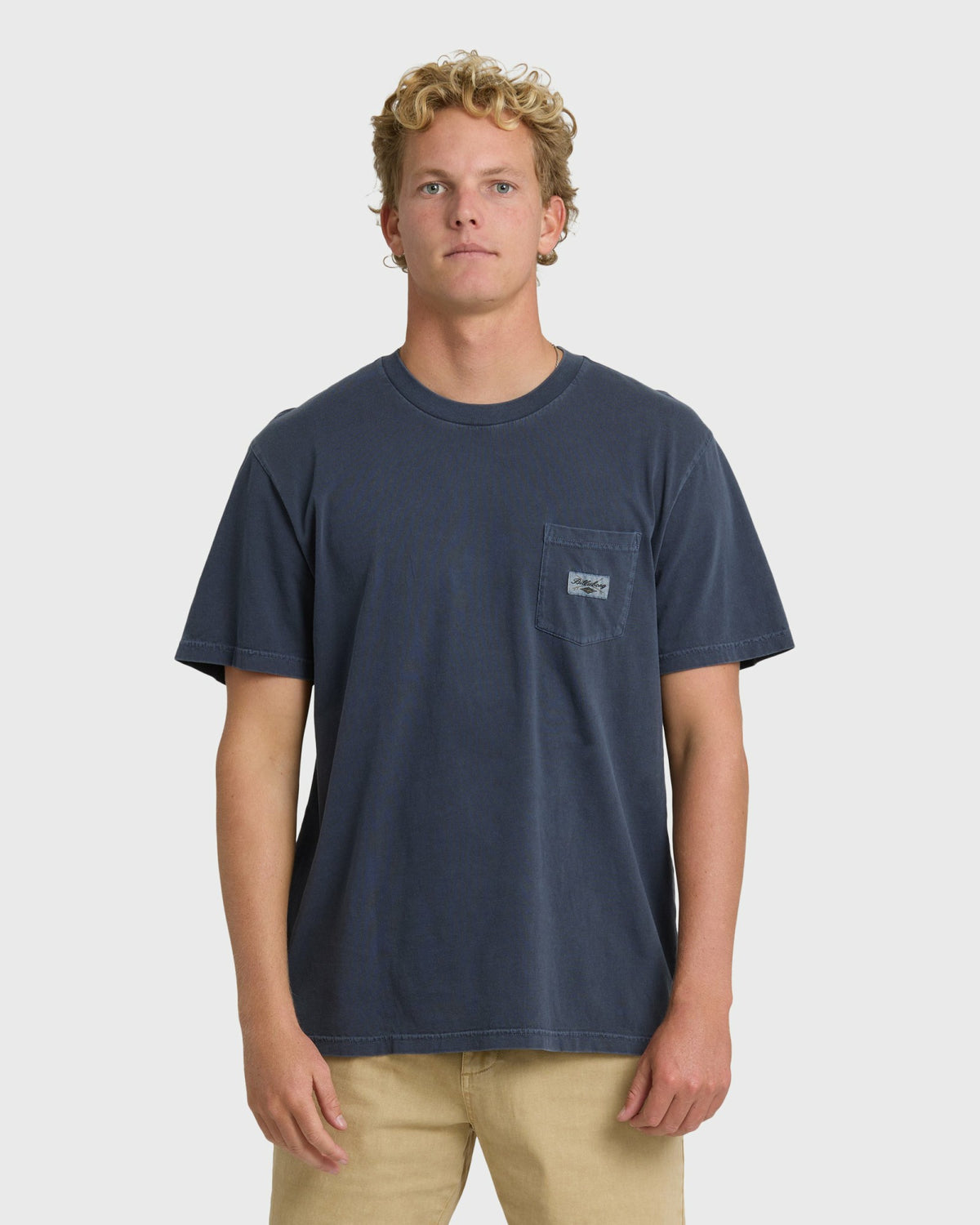 Billabong Men's Essential Pocket Wave Washed Premium Short Sleeve T-Shirt - Graystone