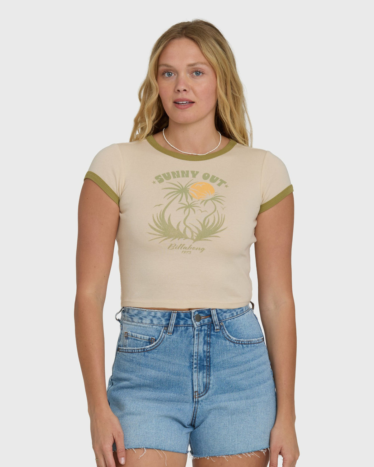 Billabong Women's Sunny Out Short Sleeve Cotton T-Shirt - Dove
