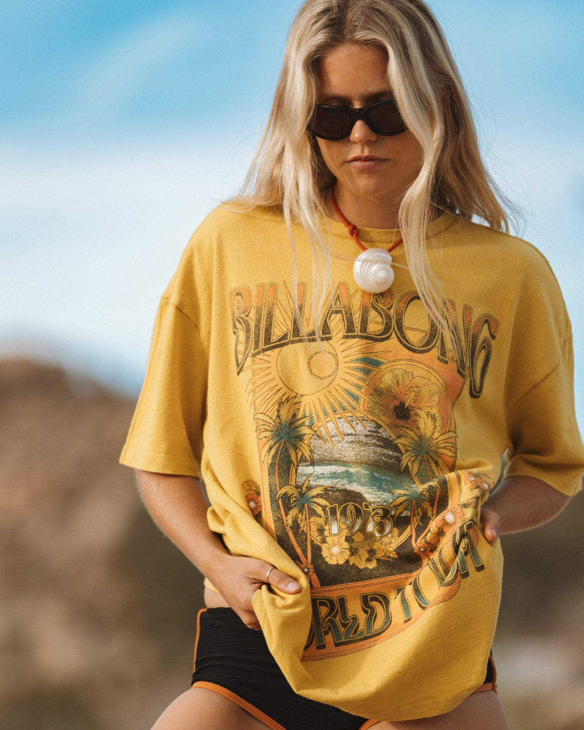Billabong Women's Between Night And Dawn Short Sleeve T-Shirt - Dark Citron