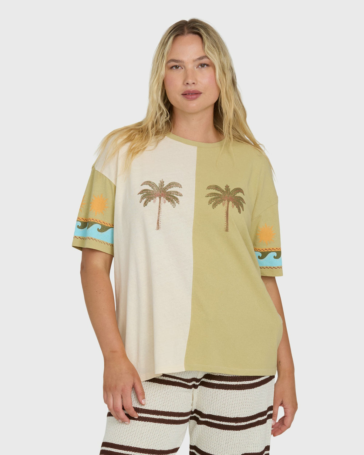 Billabong Women's Split Palm Short Sleeve T-Shirt - White Cap