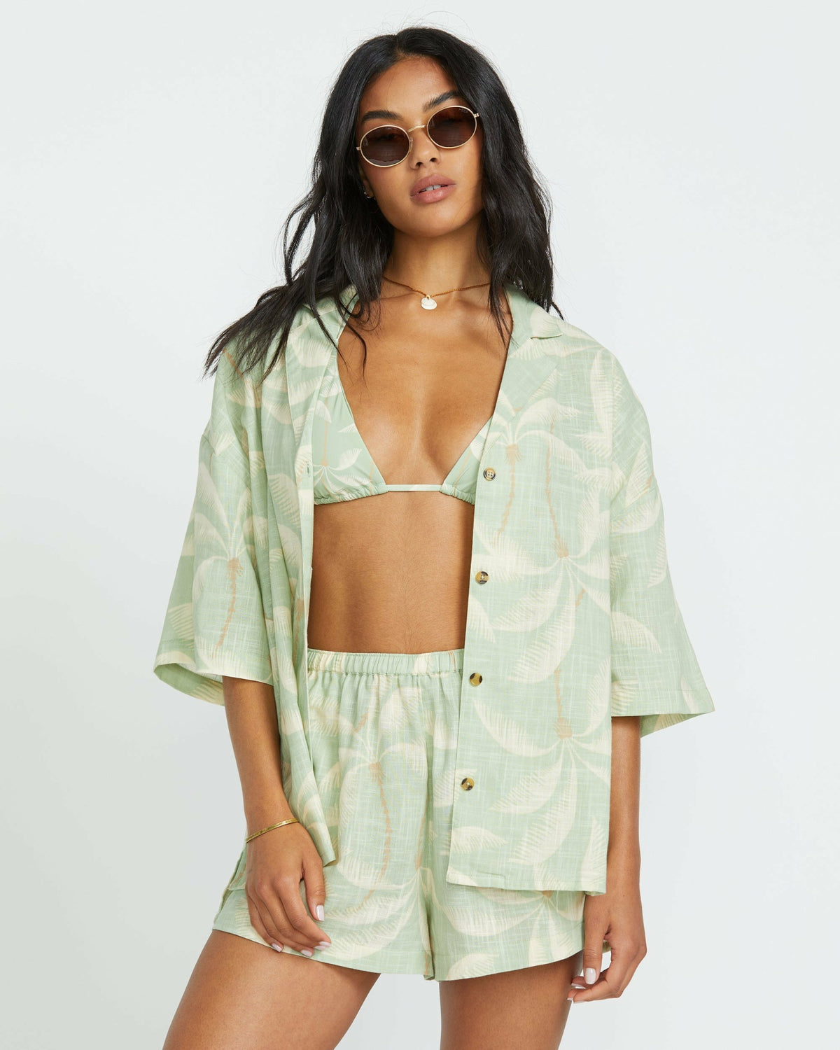 Billabong Women's Beach Side Printed Short Sleeve Shirt - Pistachio