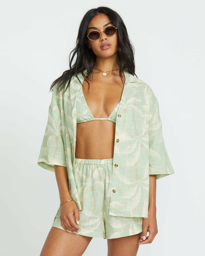 Billabong Women's Beach Side Printed Short Sleeve Shirt - Pistachio