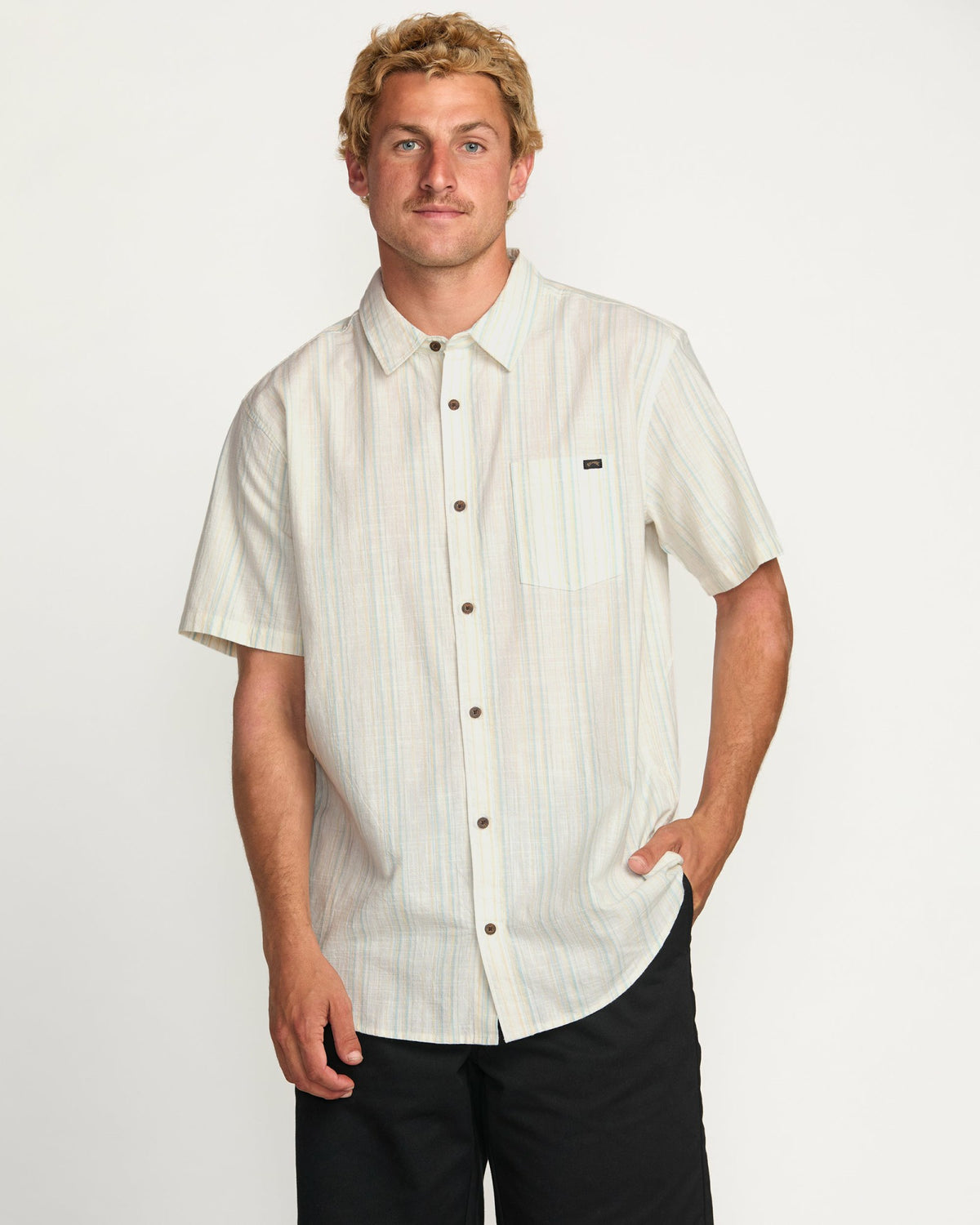 Billabong Men's All Day Stripe Short Sleeve Shirt - Off White