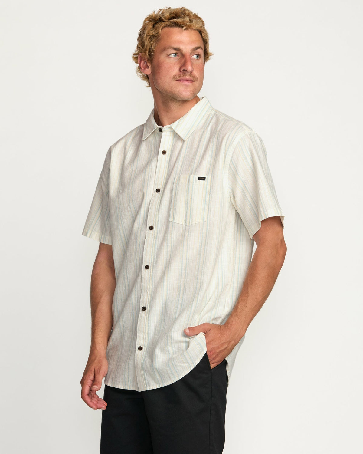 Billabong Men's All Day Stripe Short Sleeve Shirt - Off White