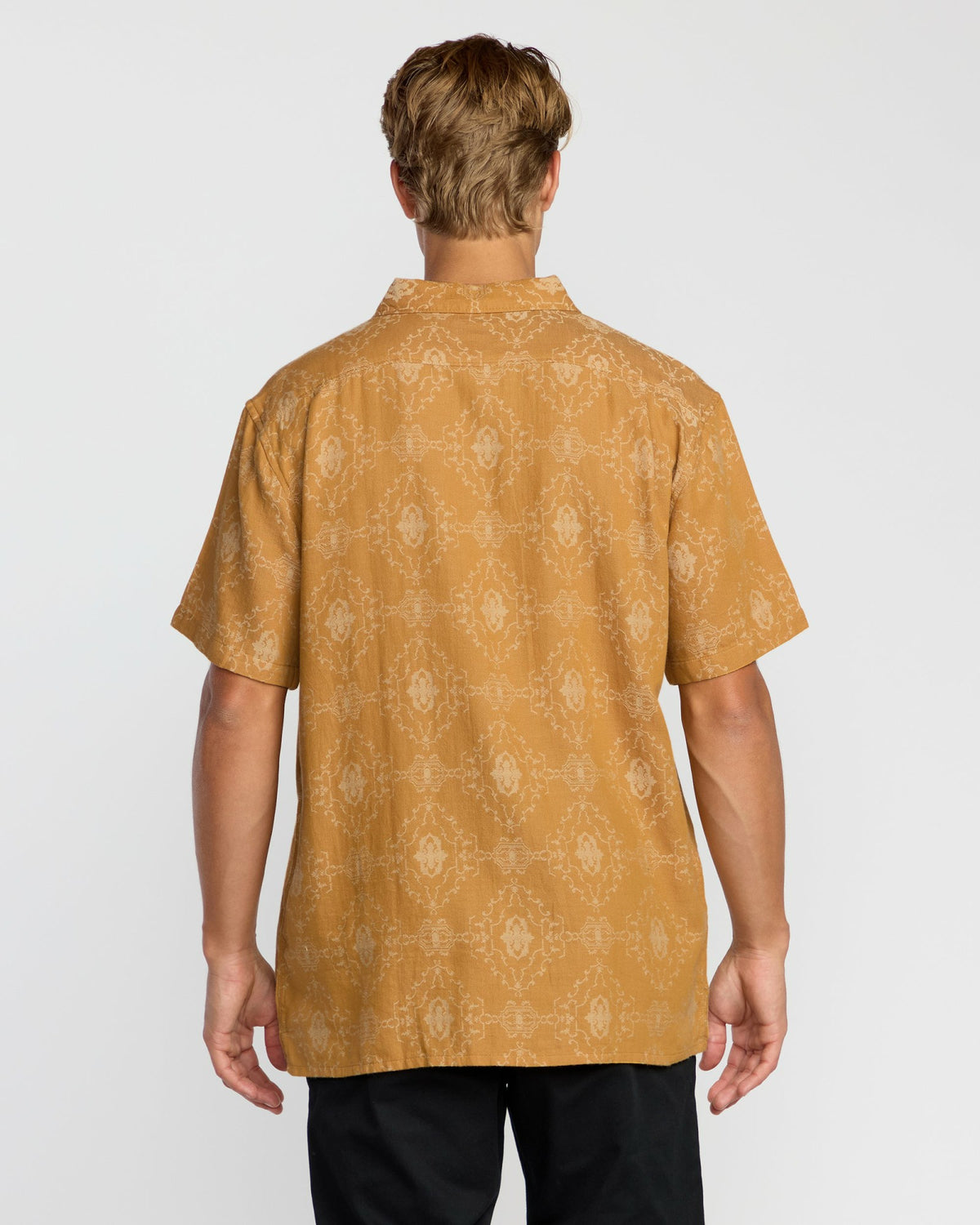 Billabong Men's Sundays Jacquard Short Sleeve Woven Shirt - Golden Haze