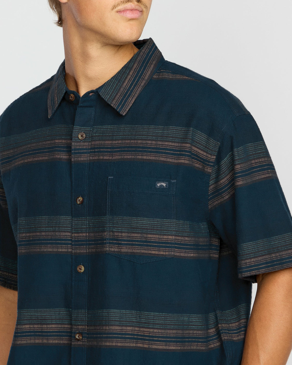 Billabong Men's All Day Stripe Short Sleeve Shirt - Midnight