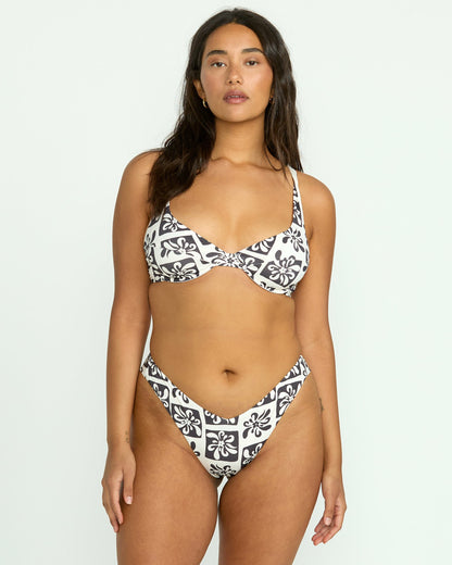 Billabong Women's Ur A Legend Marina Underwire Bikini Top - Black Sands