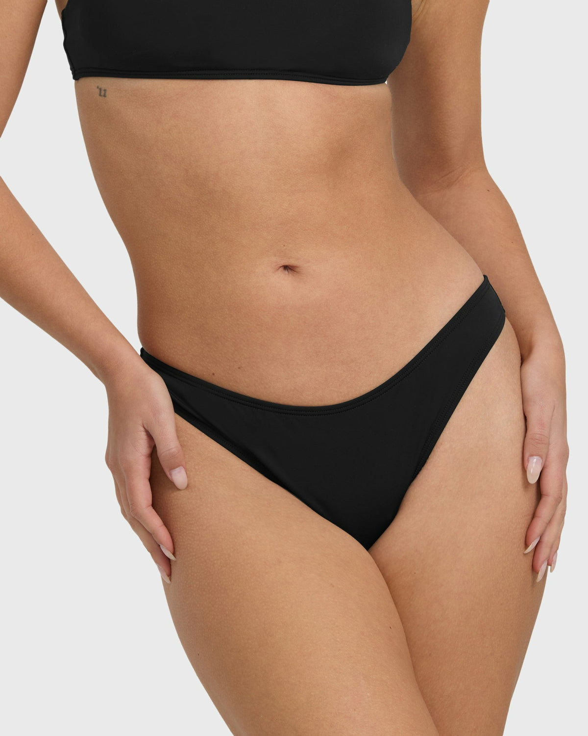 Billabong Women's Sol Searcher Hike Medium Bikini Bottoms - Black Pebble
