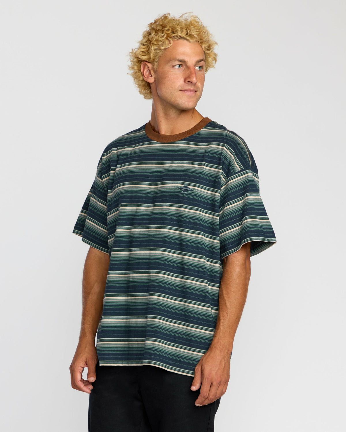 Billabong Men's Baxter Short Sleeve T-Shirt - Midnight Blue