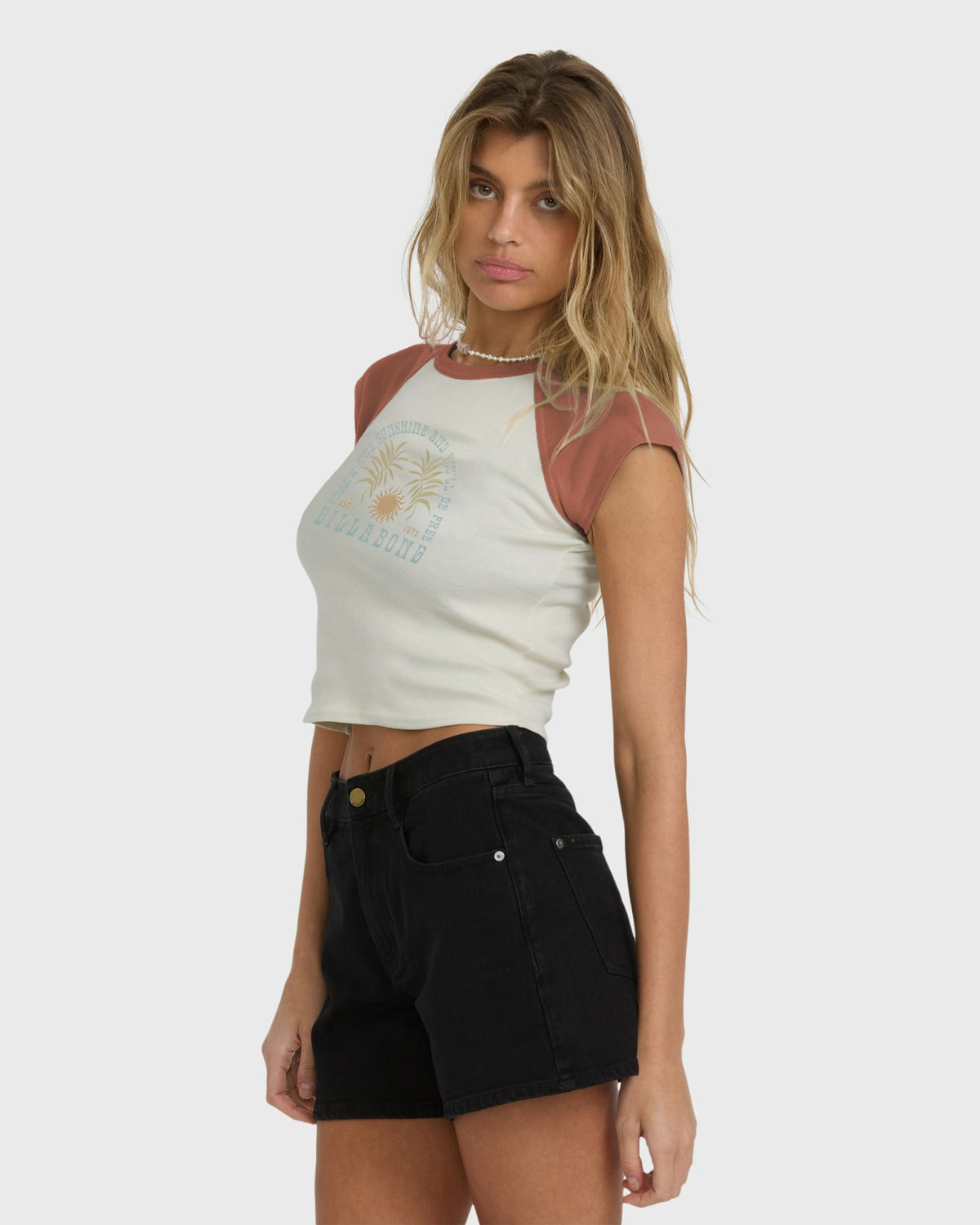 Billabong Women's Forever Had Short Sleeve Raglan Tee - Sedona