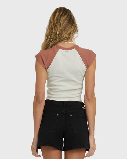 Billabong Women's Forever Had Short Sleeve Raglan Tee - Sedona
