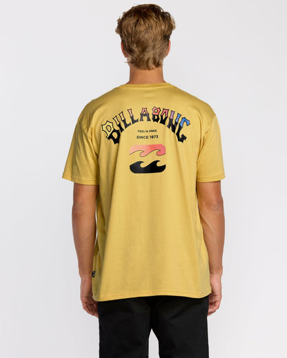 Billabong Men's Arch Fade Premium Short Sleeve T-Shirt - Dust Yellow